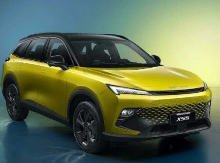 BAIC X55 Crossover with 1.5L Gas Engine, FWD, DCT
