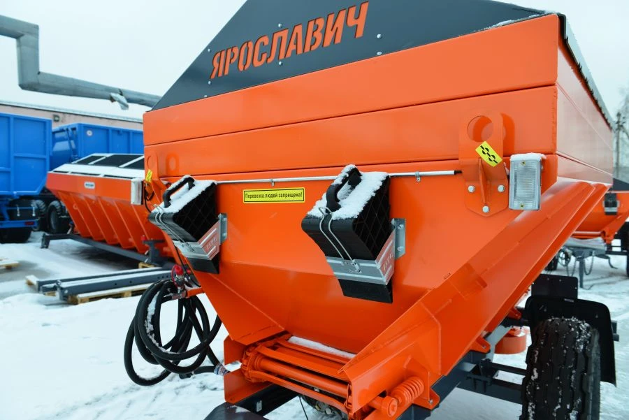 Tractor Semi-Trailer Sand Spreader PRK-4