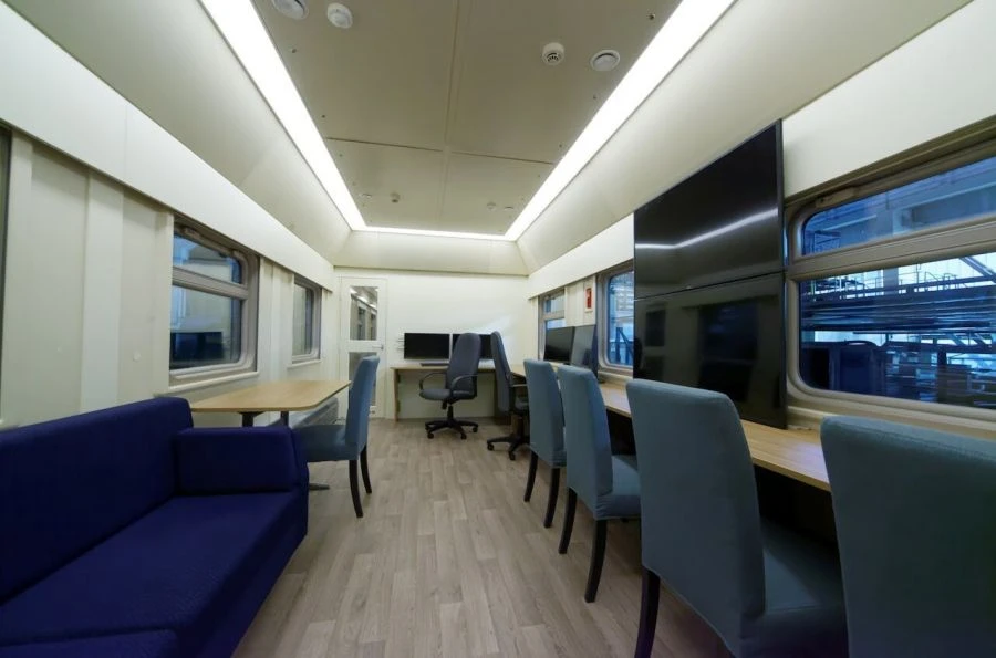 Technological Radio Communication Laboratory Car