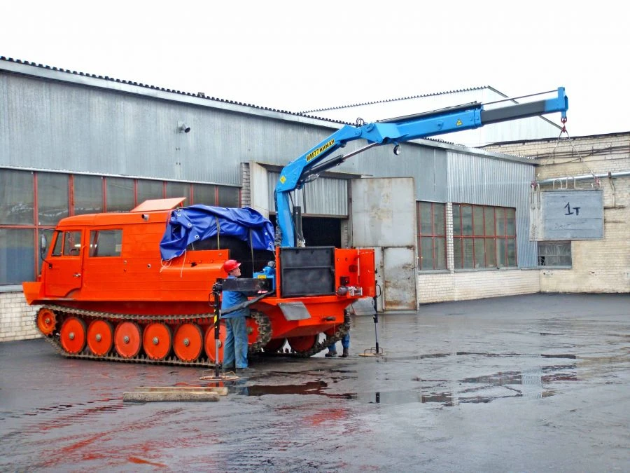 Floating Snow and Swamp Vehicle TTM-3904GM