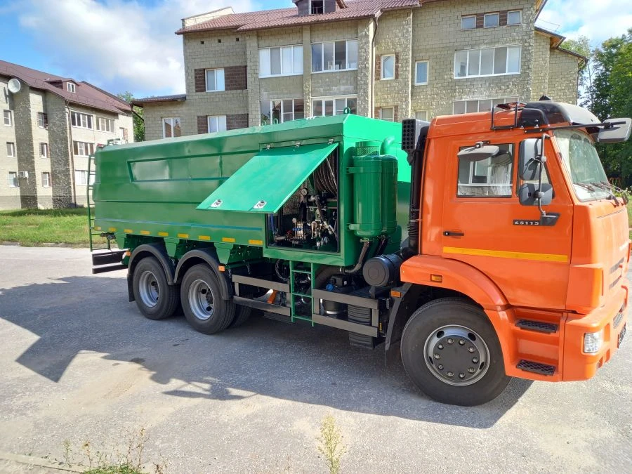 Combined Vacuum Machine LKT-MVK on KAMAZ 65115 Chassis
