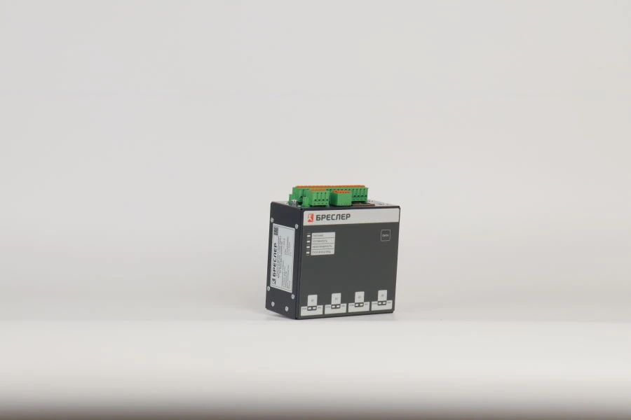 Microprocessor Protection Terminal for Distribution Systems 6-35kV Bresler-0107