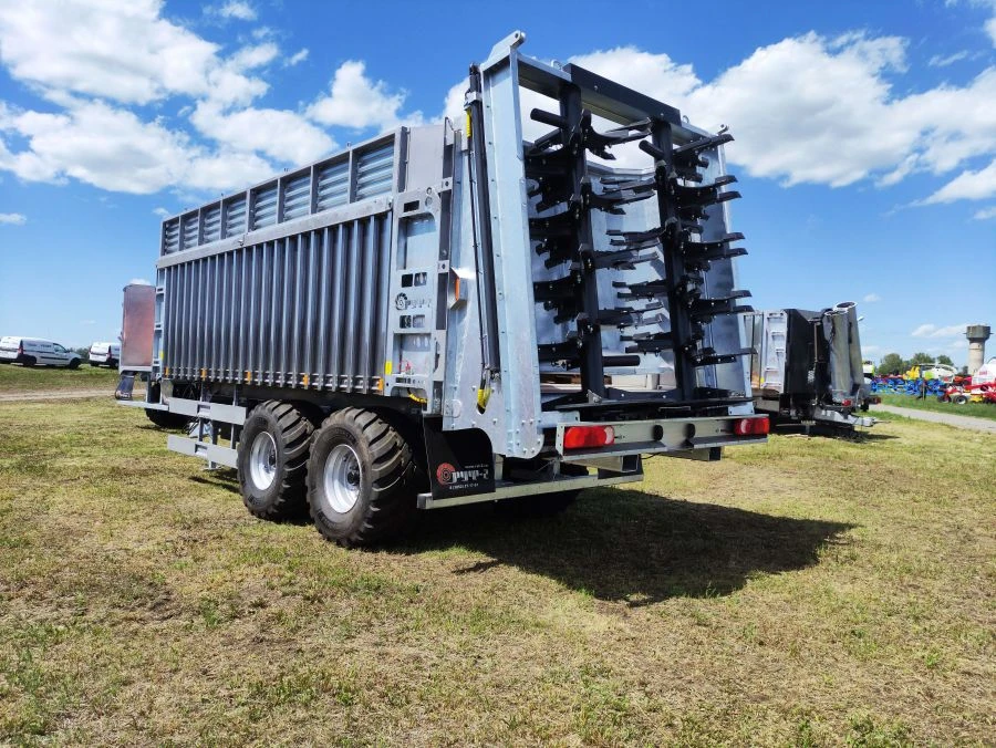 ALTAI AGRO 702 Semi-Trailer with Hydraulic Rear Gate