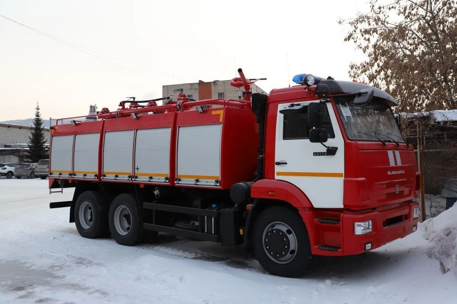 消防车 AP 5000-40