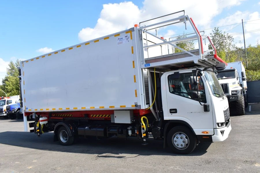 Aircraft Lift on Chassis KAMAZ, Model 5764BF for Cargo Handling