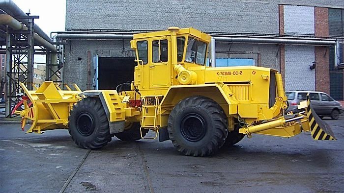 Kirovets K-703MA-OS2 Wheel Snow Blower