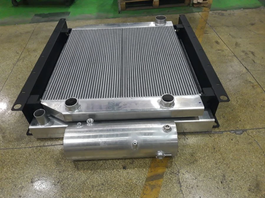 Radiator Block for Engine Cooling A0000496033-1301005