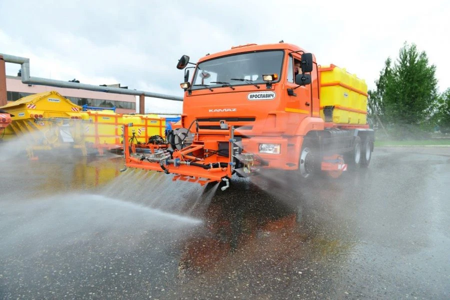 КДМ76-15(на шасси 65115-50,65115-А5,самосвал КАМАЗ-65115-37,65115-А5,65115-50) в комплекте:-Бункер ПРС,РМ;-Цистерна полимерная Р