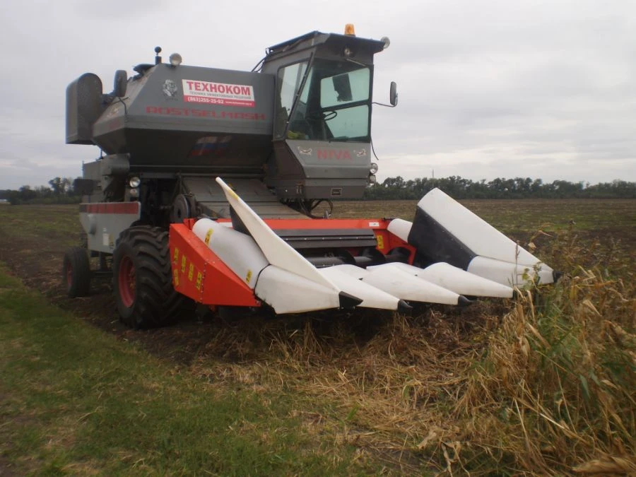 Corn Harvesting Header OROS RUS 2R