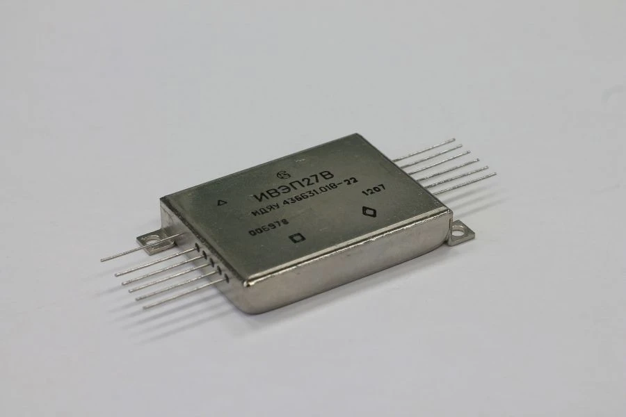 Low-Profile Multi-Channel Secondary Power Supply up to 5W IVEP-27