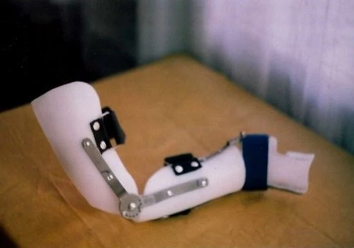 Elbow Joint Rehabilitation Device AR4-01-OK