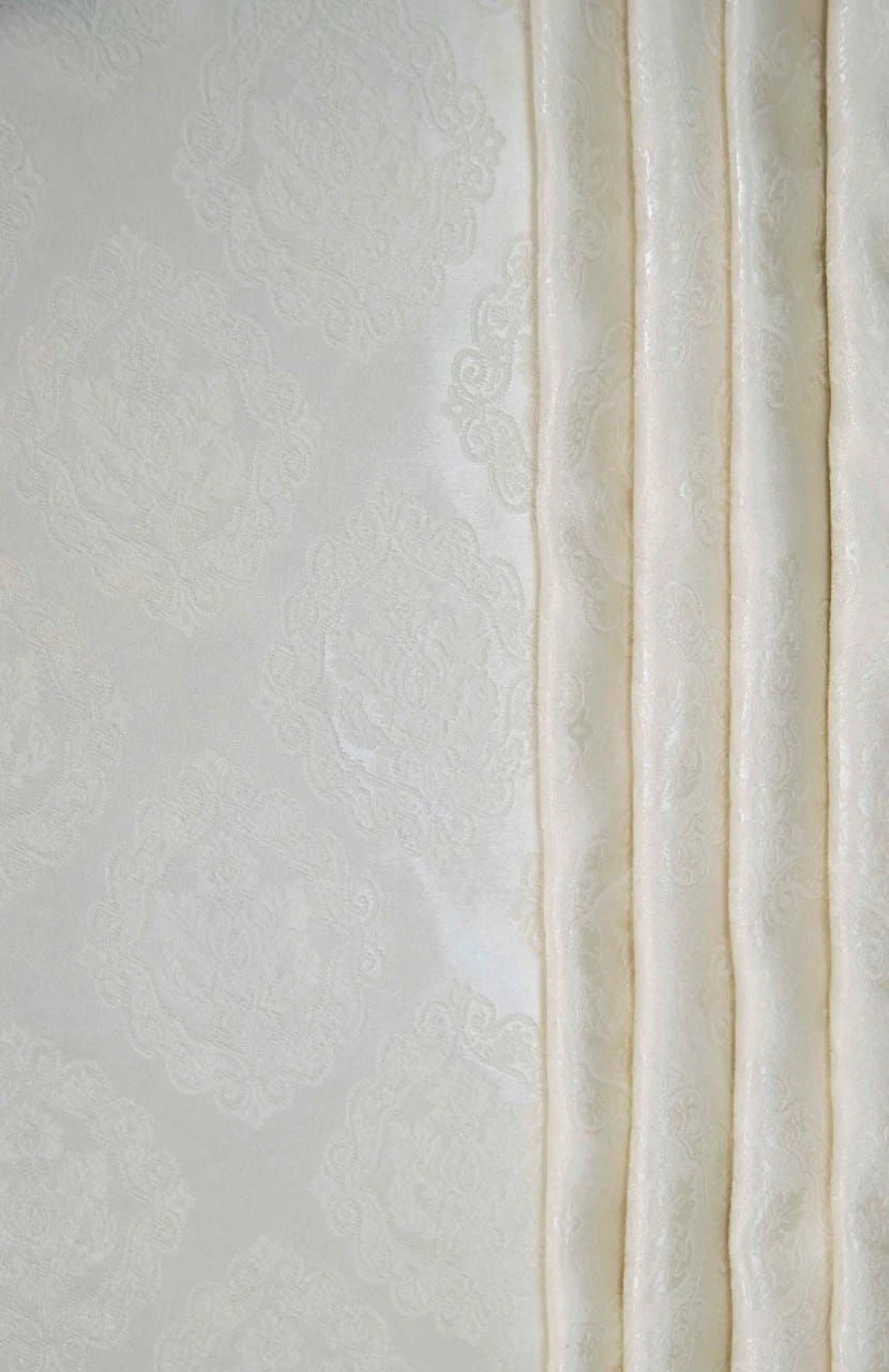 Complete Bed Linen Set - High-Quality Bedding Collection