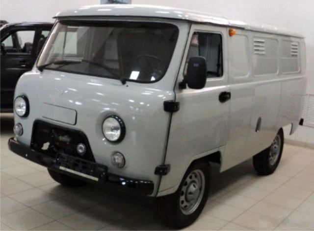 UAZ 374195-122 Cargo Van - Metal Closed Body Truck