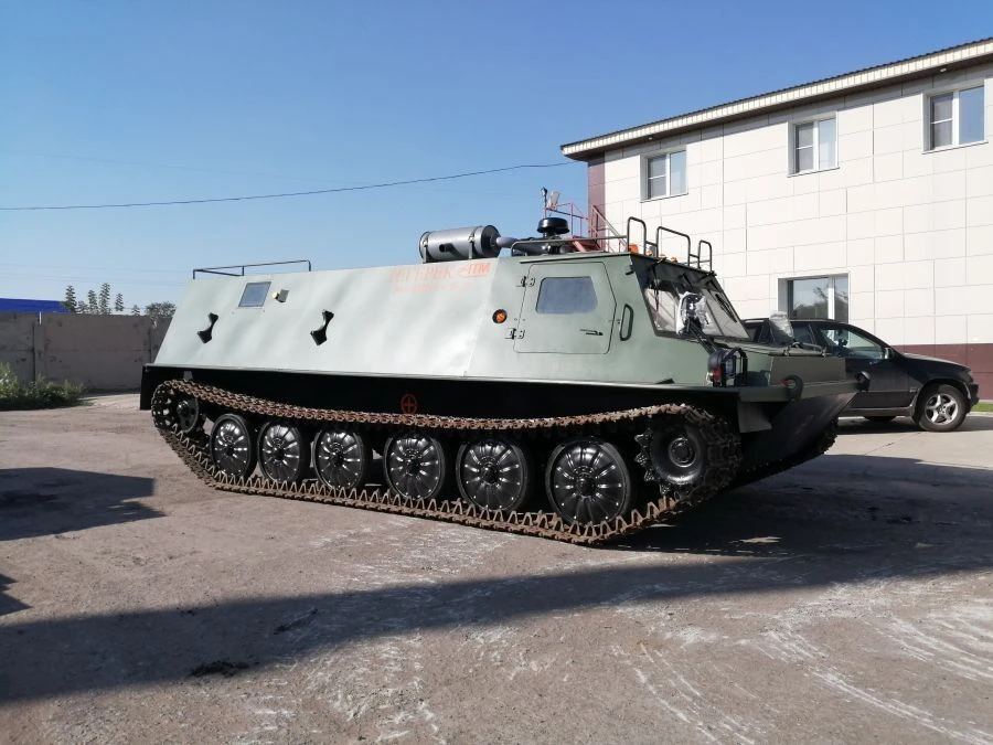 High-Performance Snow and Swamp Transporter GT-TR-10