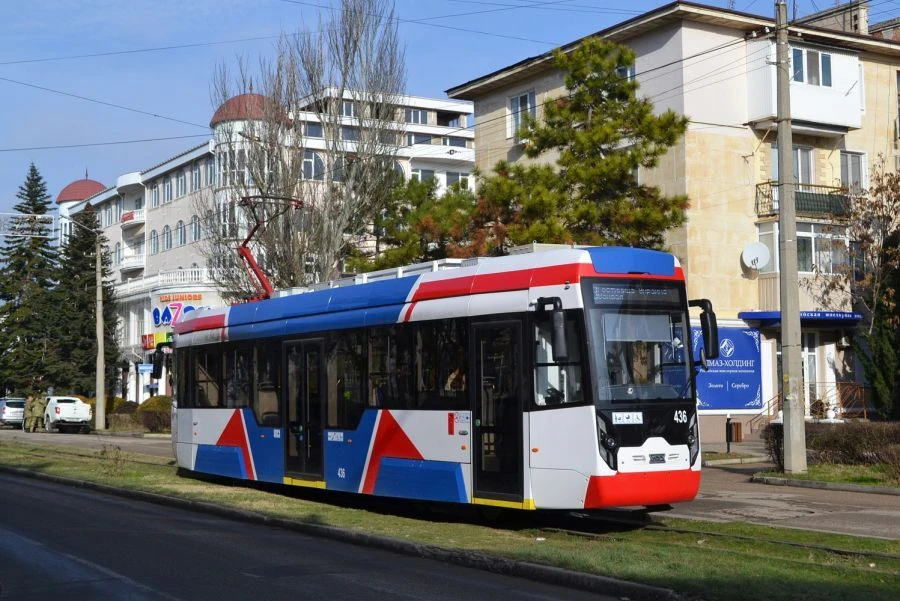 Tram Car Body 71-411-03 First Completeness