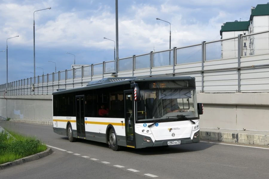 City Bus for Passenger Transport LiAZ-529265-03 (Weichai)