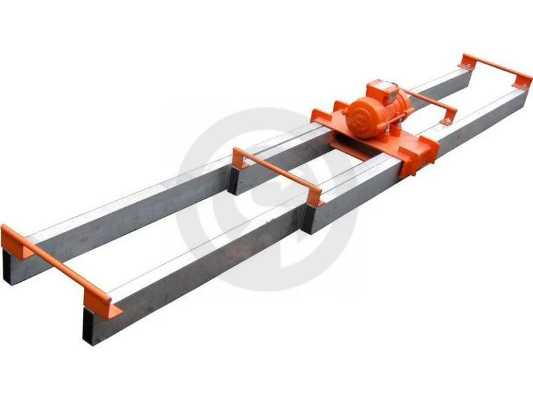 Telescopic Vibratory Screed EV-403 Aluminum Model
