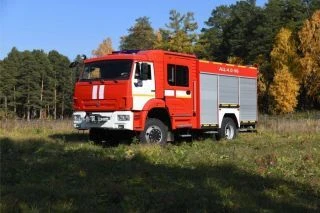KAMAZ-43265-D5消防水罐车