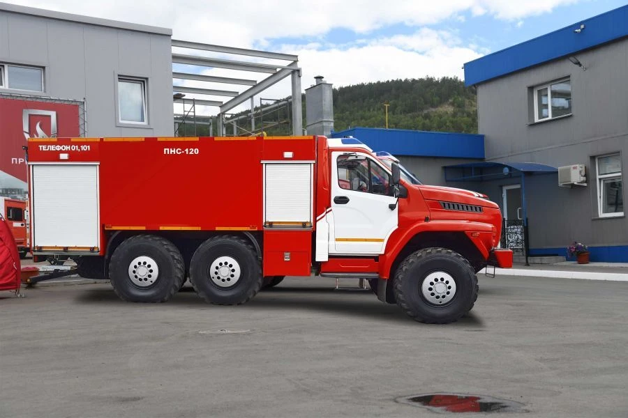 Fire Pump Station PNS-?, Type 58810, Modification 58810Y on Ural-5557 Chassis