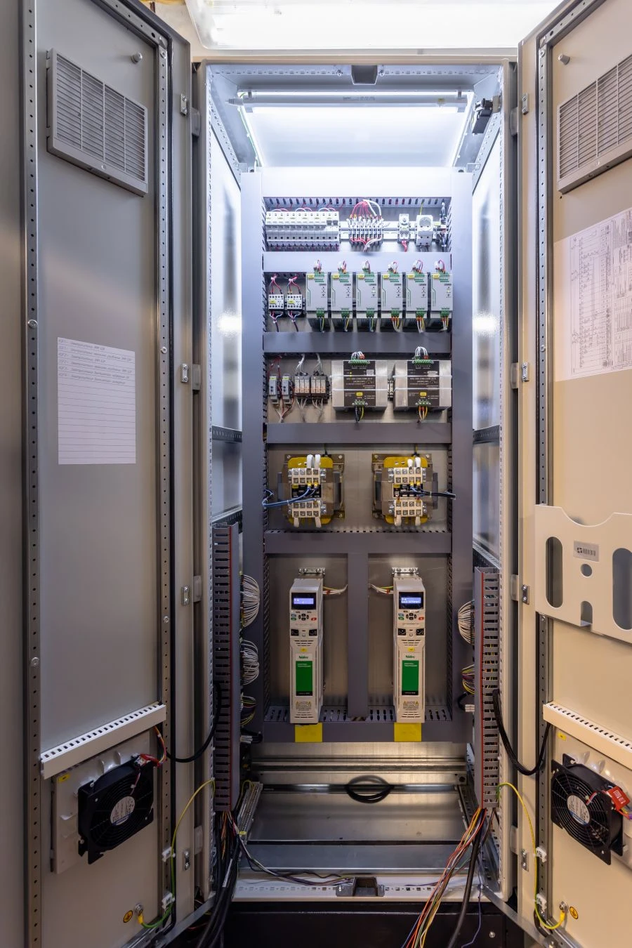 Complete Automation Control Cabinets TEKON Type SHKA-E