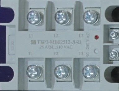 Three-Channel Solid-State AC Relay 2 TTR3-MB02512-L4V