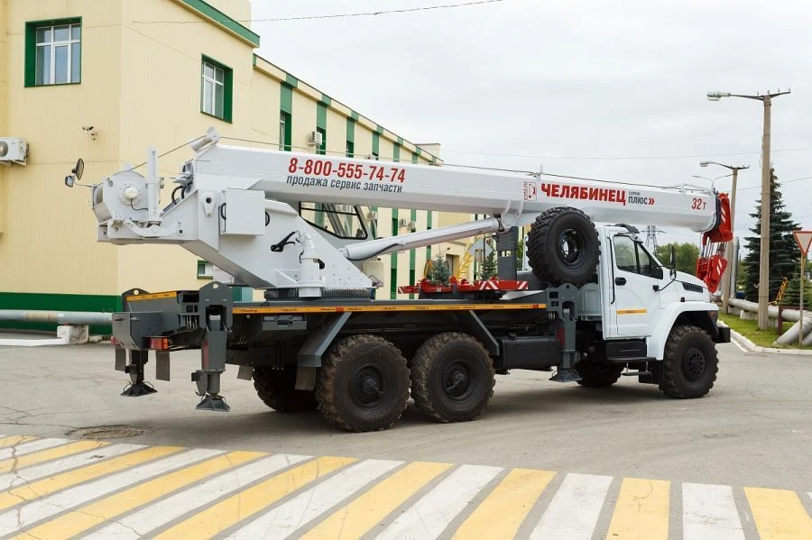 Truck Crane KS-55733 Mod. 6929V1-0 for Heavy Lifting