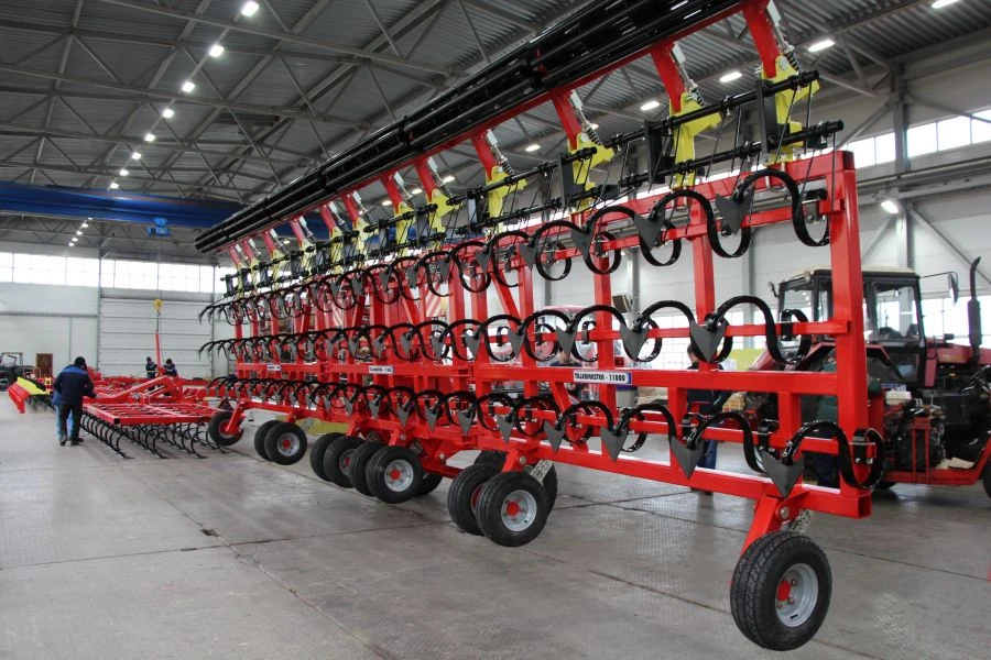 Medium Pre-Sowing Cultivator "Tillermaster 11000