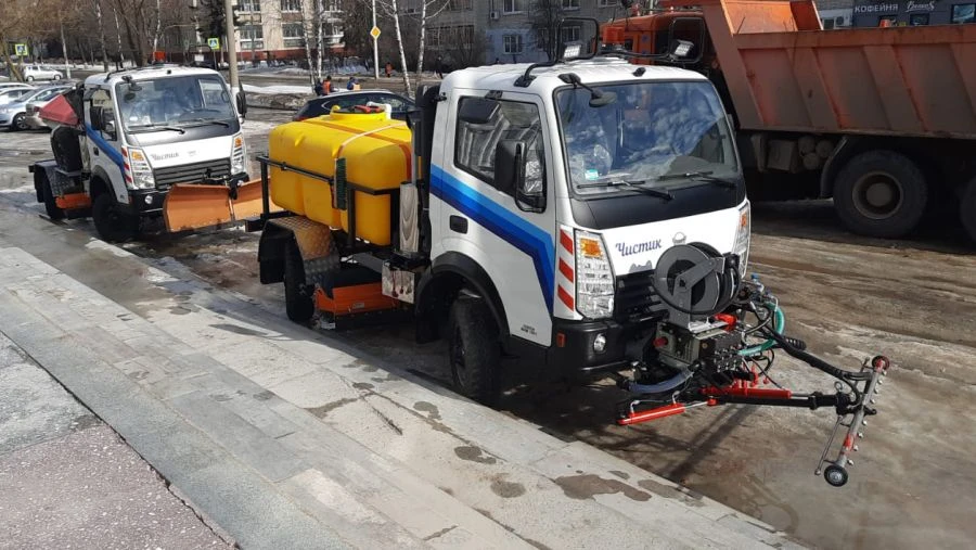 Multifunctional Combined Machine MKM-1904 "Chistik" with Attachments