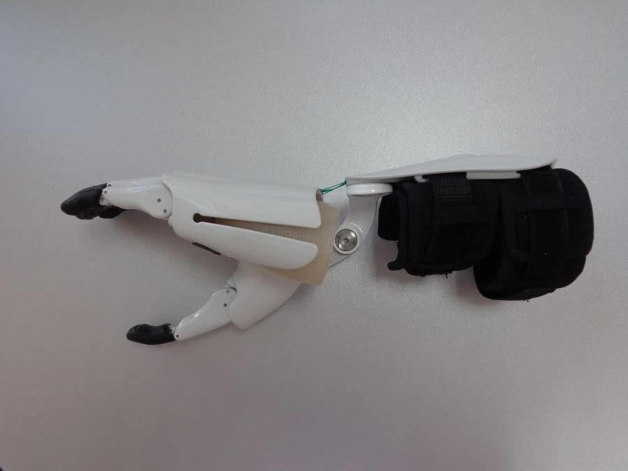 Microprocessor-Controlled Hand Prosthesis PR0 MANIFESTO-F