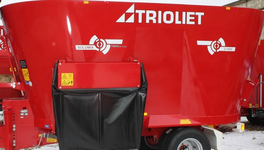 Solomix 2 1600 ZK Agricultural Mixer Bunker