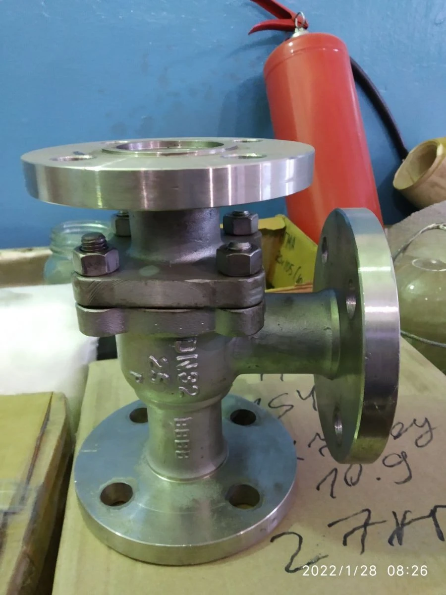 Three-Way Valve for Fluid Control KTU-32