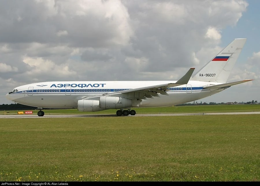 Aircraft Rental IL-96-300 #96007