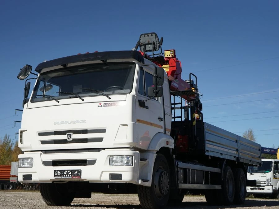 Multi-functional Truck with Hydraulic Crane KMA on KAMAZ 43118 Base 41К00N-UJ