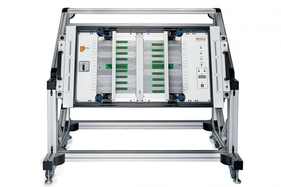 Functional and Parametric Tester for High-Speed Integrated Circuits FORMULA HF3M-512