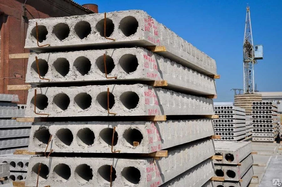 Reinforced Concrete Foundation Slab for Strip Foundations FL16.24-4
