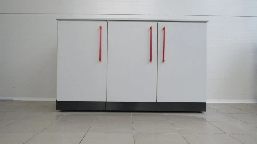 Delta Series "T" Laboratory Work Table