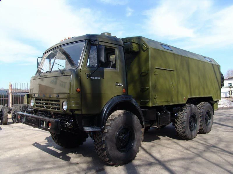 Digital Communication Systems Workshop on KAMAZ-5350 Chassis