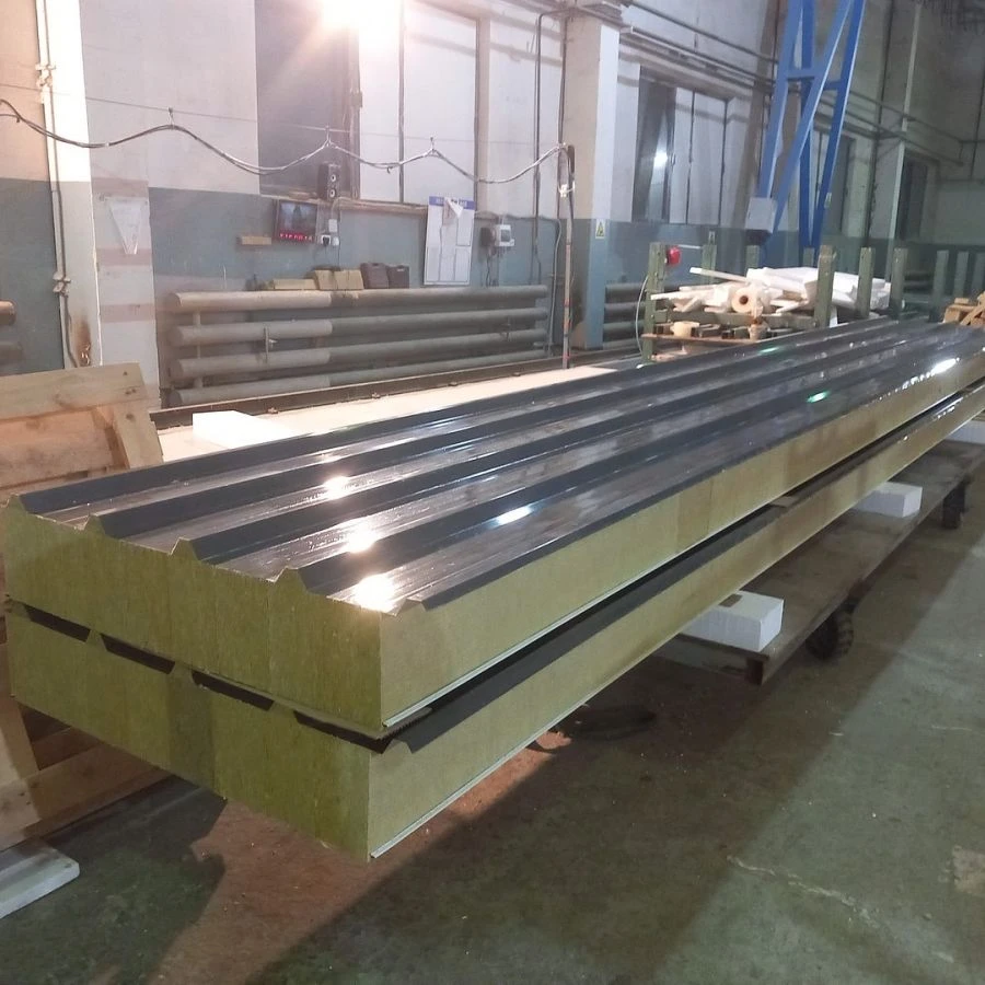 Three-Layer Metal Roofing Panels with Polystyrene Insulation