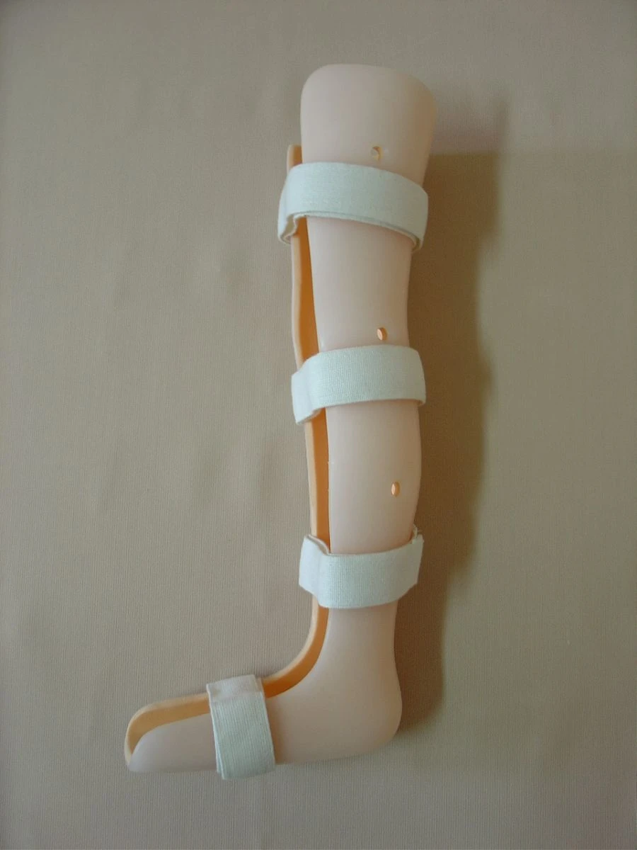 Full Leg Orthosis for Lower Limb Correction
