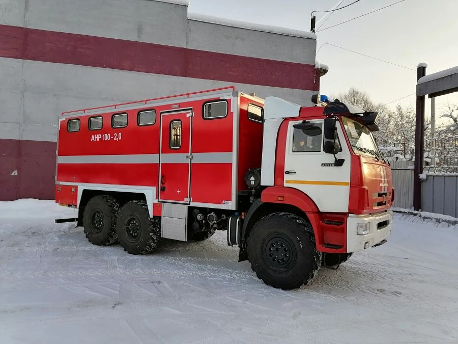 消防泵和水带车 ANR 100-2.0