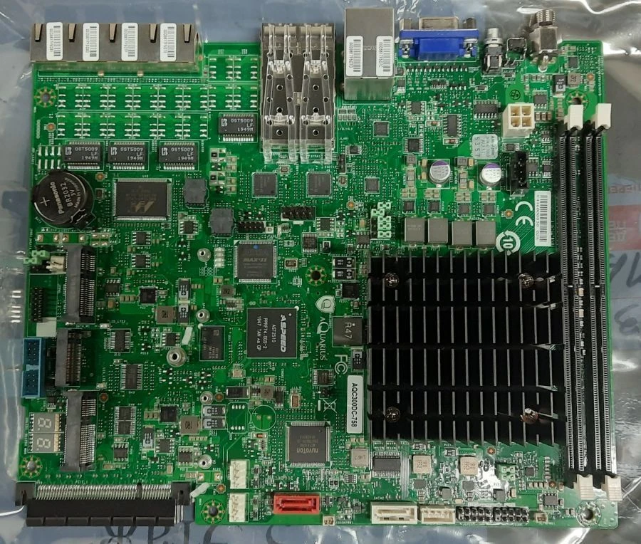 Modular Server Motherboard for Building Systems AQC300DC