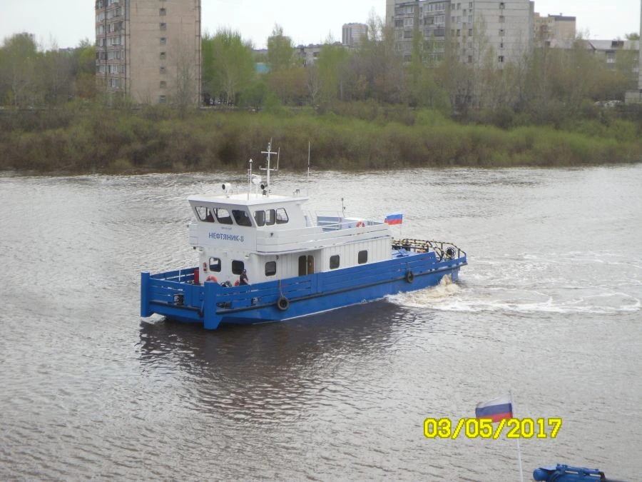 River Tugboat-Pusher Project 090.02
