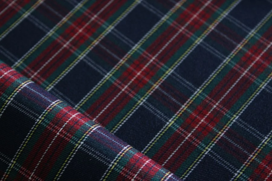 Wool-Blend Suiting Fabric Art. 14c30cAR-DY, Color 20-3