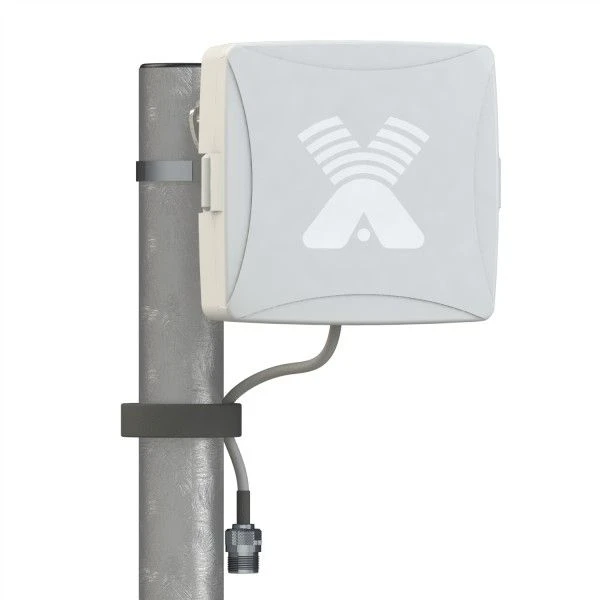 Petra-9 Directional Outdoor Panel Antenna