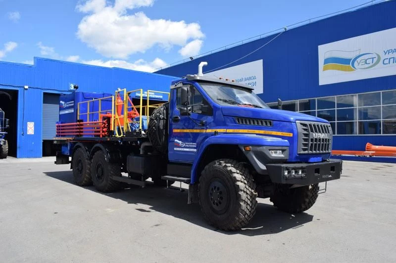 Cementing Unit for Well Cementation and Fluid Injection