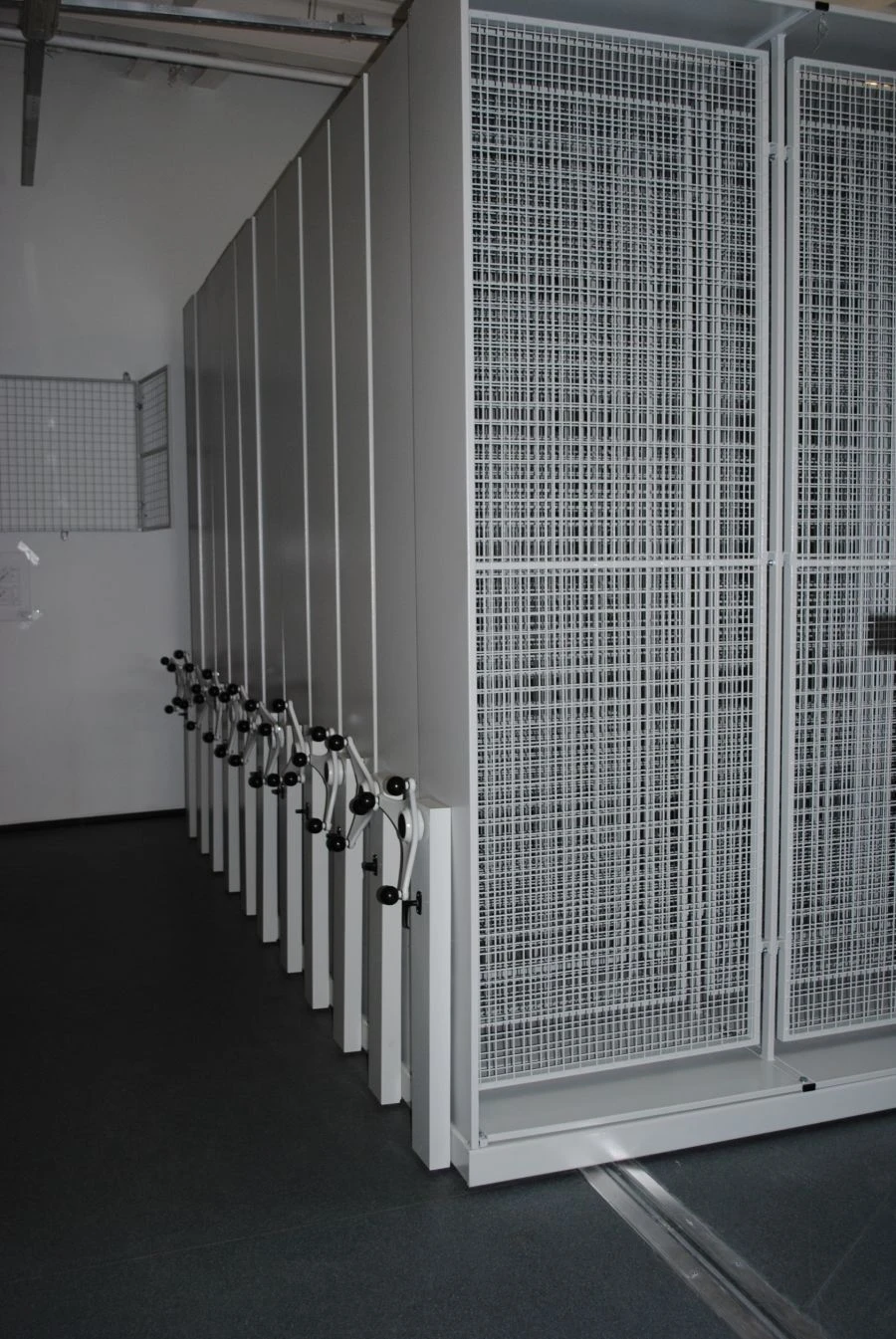 Open Storage Cabinets for Funds with Protective Coating Vernissage