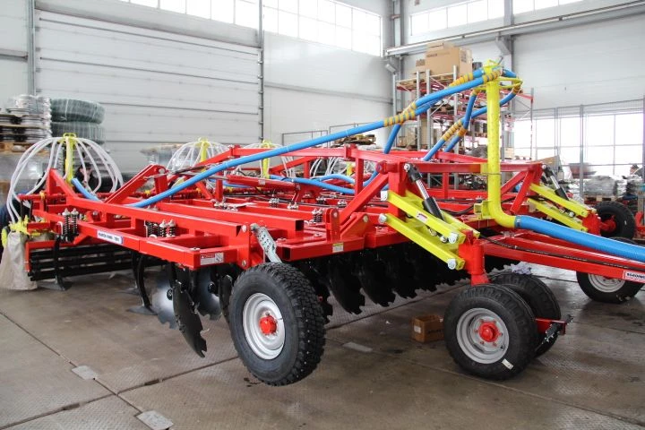 Pneumatic Disc Seeder "Agrator-Combi 7200