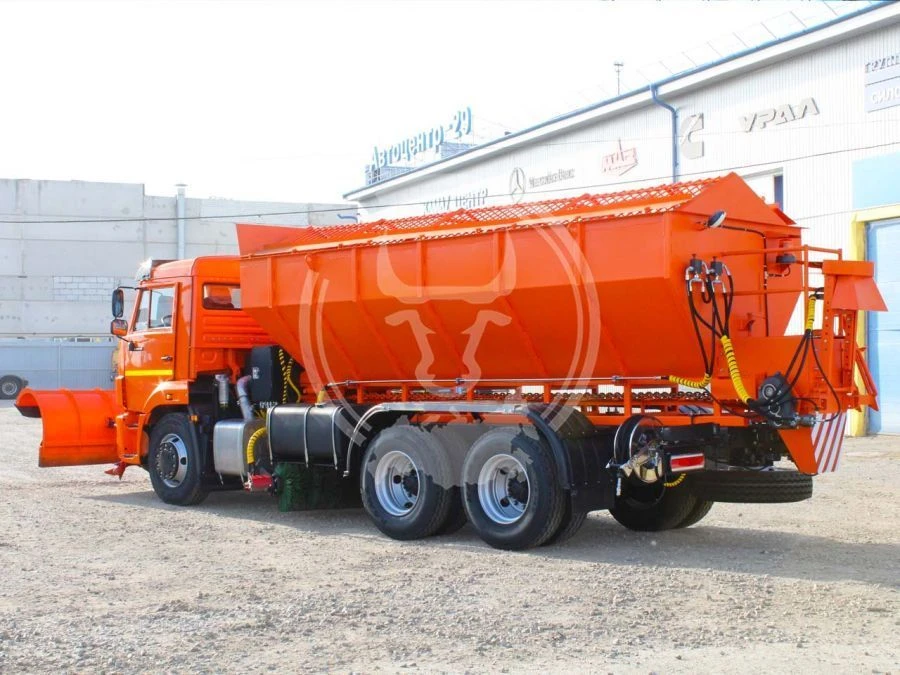 APR 10.0 Car Sand Spreader on KAMAZ 65115 Chassis Model ST.012