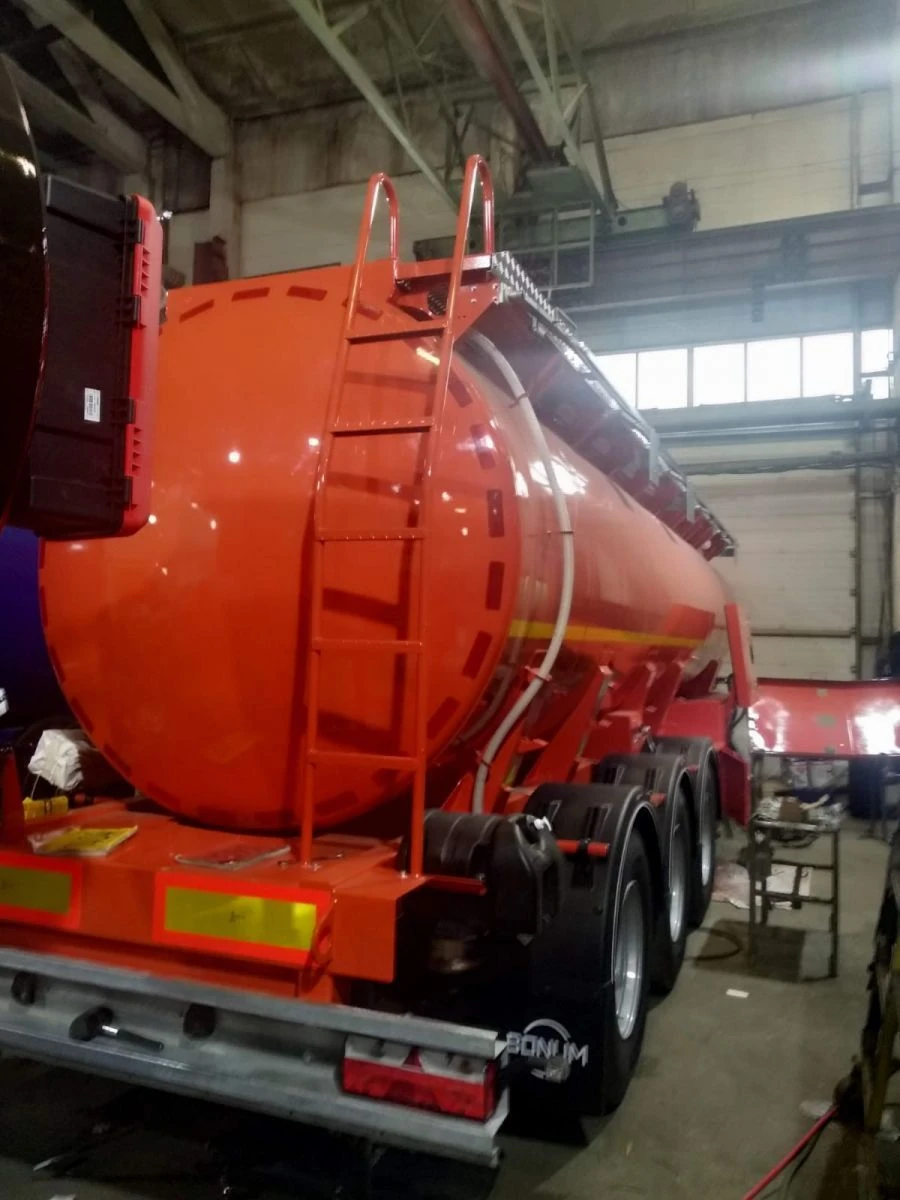 BONUM 914211 Tank Semi-Trailer for Food Liquid Transport