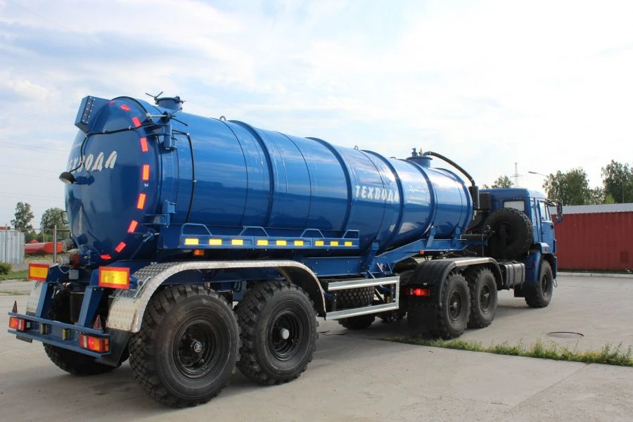 Round Section Semi-Trailer Tank for Transporting Liquids, Model 862702